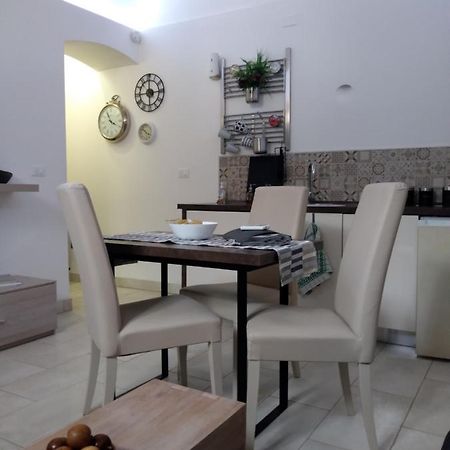 Casa Toni Lägenhet Rom Exteriör bild